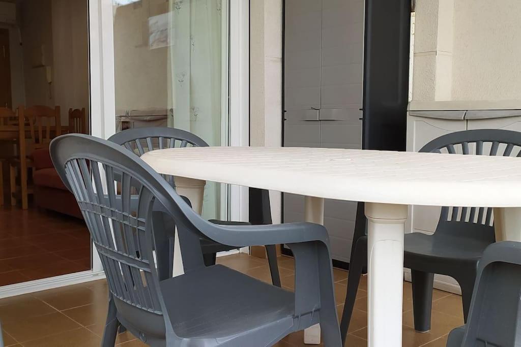 Acogedor Apartamento En La Playa De Canet Canet d’En Berenguer Kültér fotó